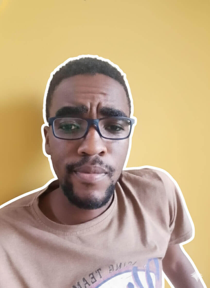 José Izata Quinvula - Desenvolvedor Full Stack em Luanda